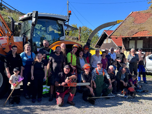 Erfolgreicher Aktionstag auf der Burgruine Alttrauchburg